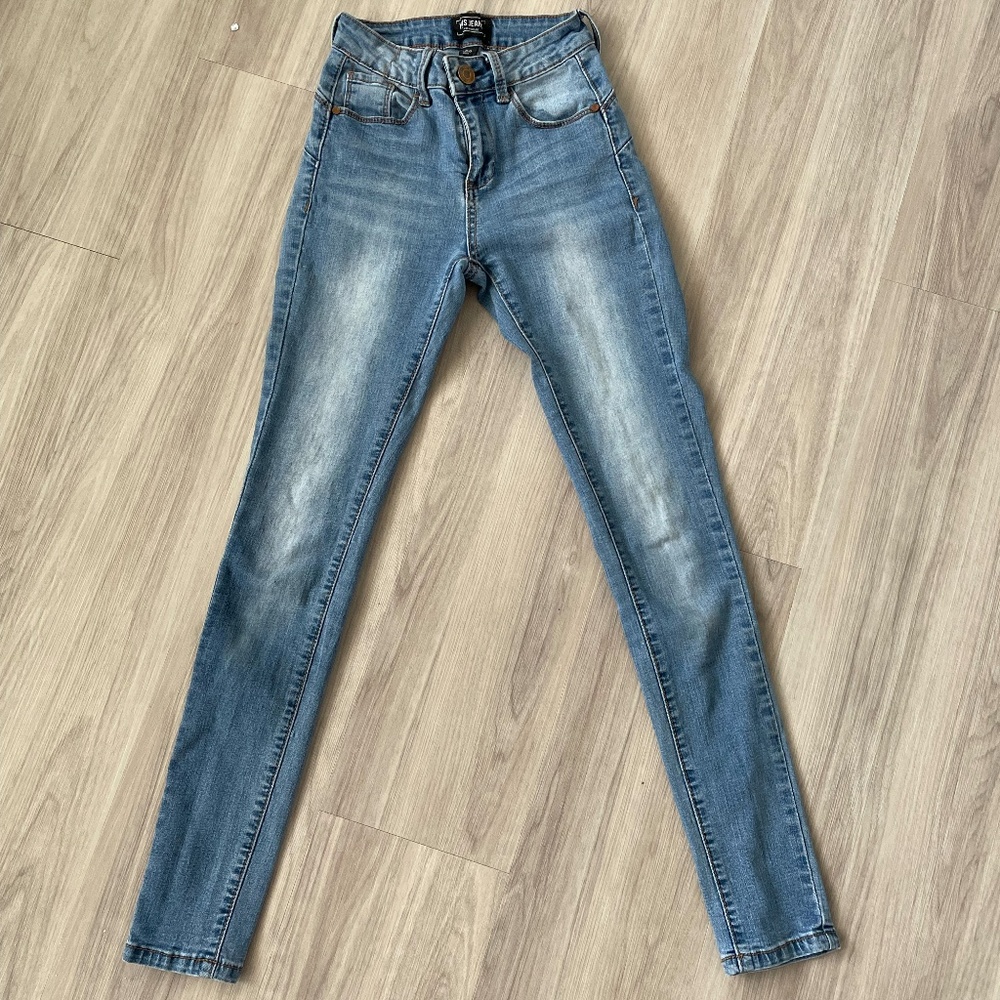 Iris Butt Lifting Skinny Jeans